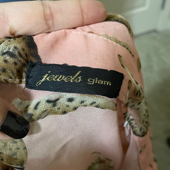 Sheer Cheetah Patterned Top - Picture 5 of 6